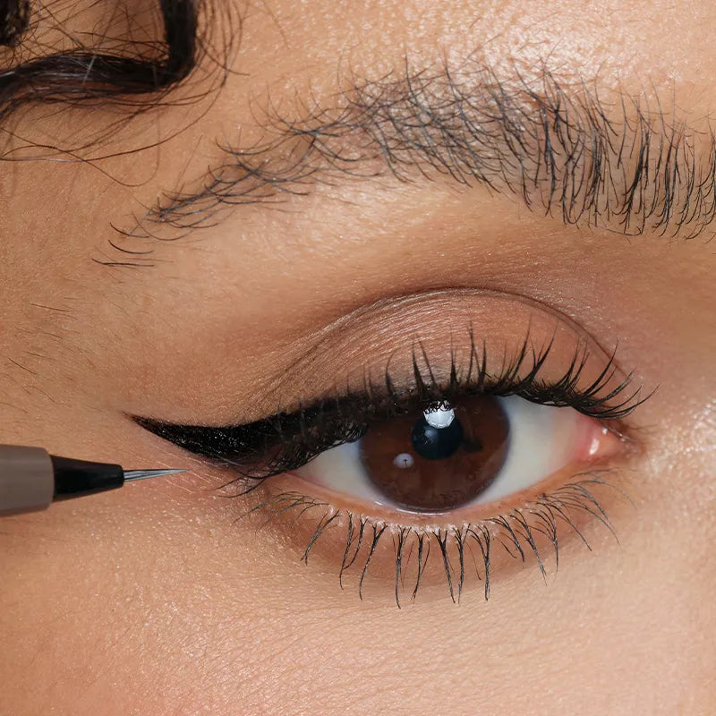 Judydoll Slim Liquid Eyeliner - Black - Glamorous Beauty