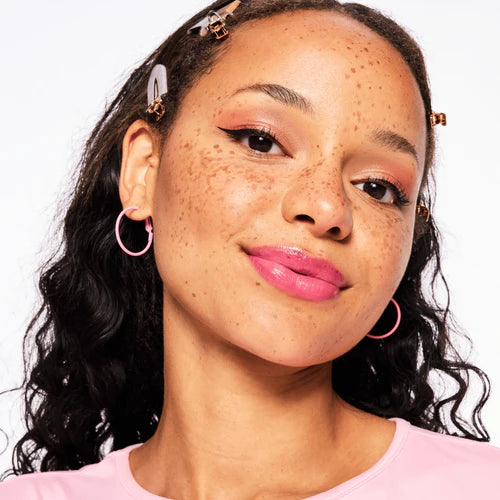 essence Juicy Bomb Glossy Butter Balm 03