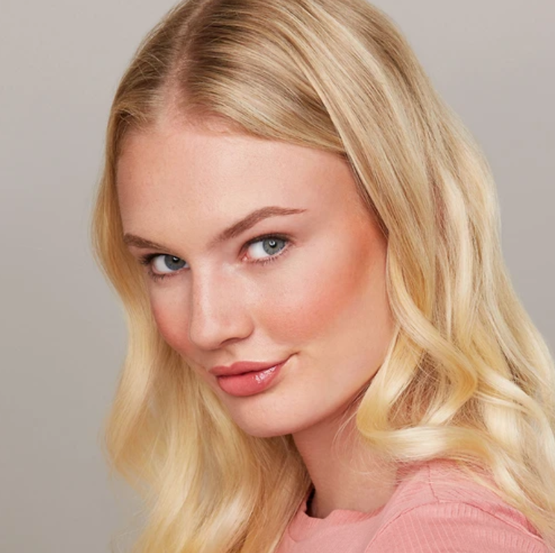 essence The Blush - 10 Befitting