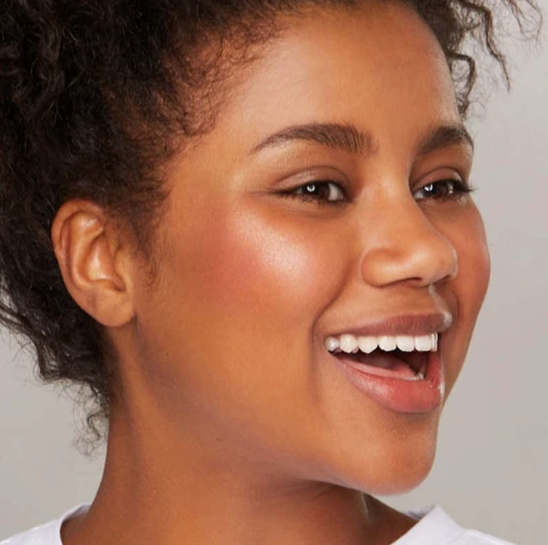 essence The Blush - 10 Befitting